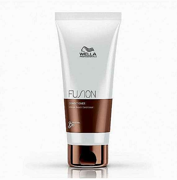 Wella Professionals - Fusion Intense Repair Conditioner - Balsam reparator - 200ml Wella Professionals - Fusion Intense Repair Conditioner - Balsam reparator - 200ml