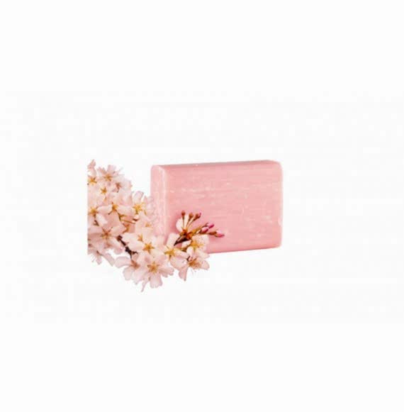 Yamuna - Cherry Blossom - Sapun aromaterapie presat la rece cu flori de cirese - 110gr Yamuna - Cherry Blossom - Sapun aromaterapie presat la rece cu flori de cirese - 110gr